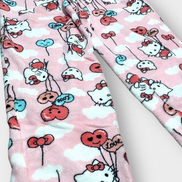 Hello Kitty Sanrio Balloons Fuzzy Soft Touch Pajama Pants Womens size X-Large Ne - Picture 3 of 10